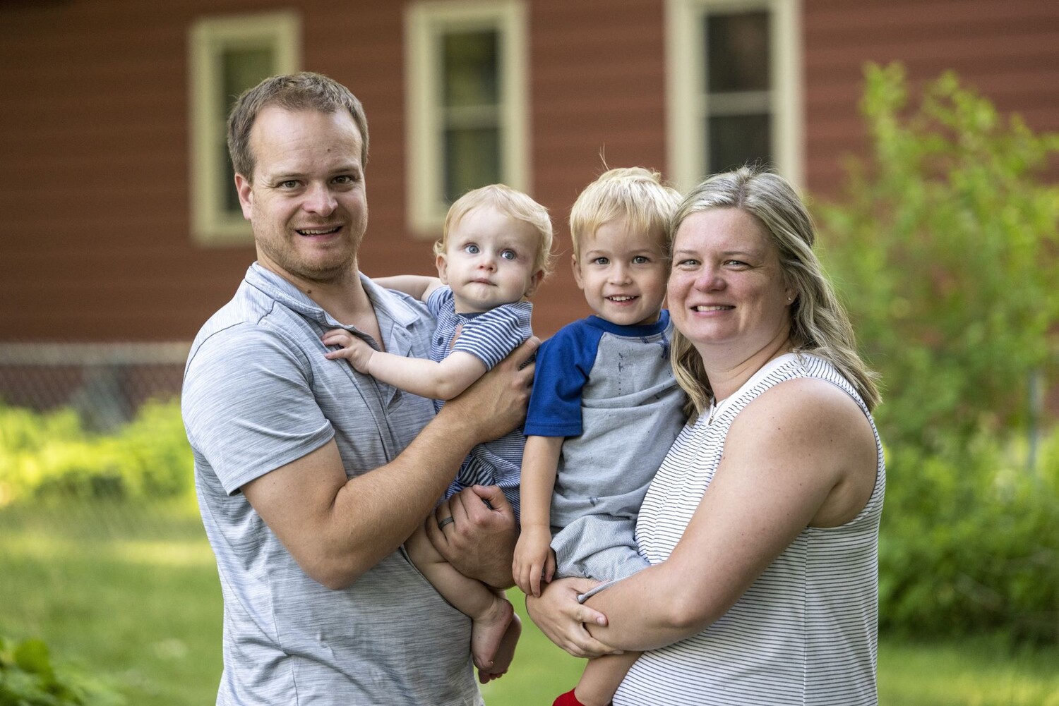 a photo of Jessica Wright, her husband, and her two sons, Jackson and Colton